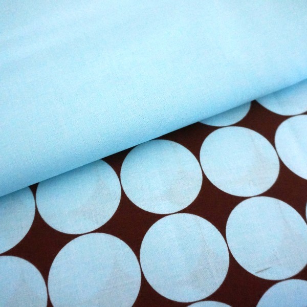 Baumwollstoff, Patchwork, Disco Dots, große Punkte, Hellblau/Braun, Meterware