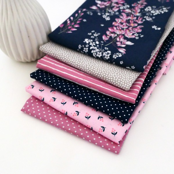 6 x 50 x 142 cm 'Wisteria' Blüten, Punkte, Kleckse, Linien, Patchwork, Paket