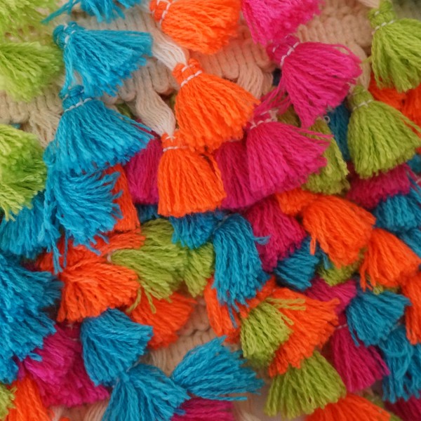 Quastenborte Bunt, Meterware, 4-farbig