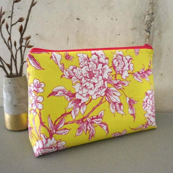 Kulturtasche und kleine Schminktasche im Set, Kirschblüte, Gelb