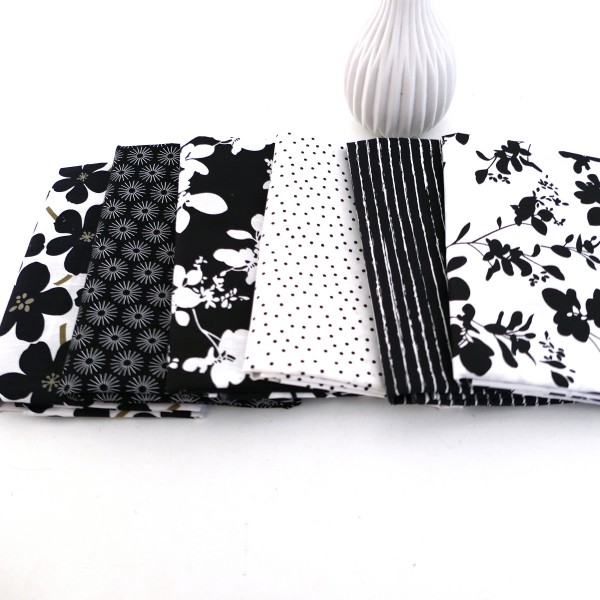 6 x Fat Quarter, Black&White Stoffpaket, Blüten, Kleckse, Linien, Baumwolle