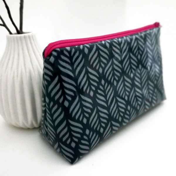 Kosmetiktasche, Schminktasche, Wachstuch, Trigo, Nachtblau