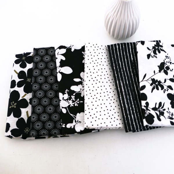 6 x Fat Quarter, Black&White Stoffpaket, Blüten, Kleckse, Linien, Baumwolle