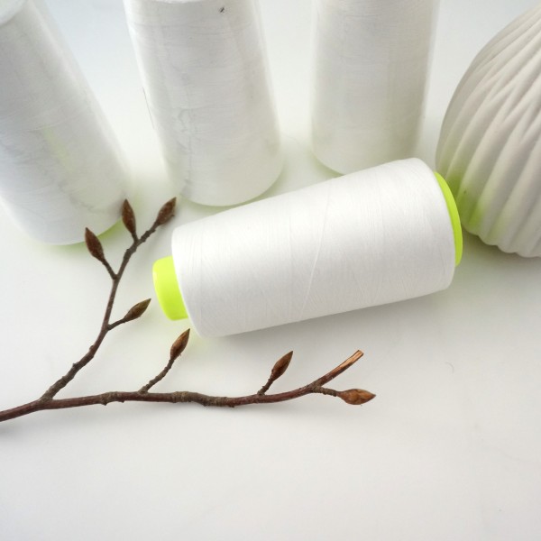 Overlock-Garn, 4 Konen, Ecru (Off-White), Paket, 4 x 3000 Yards