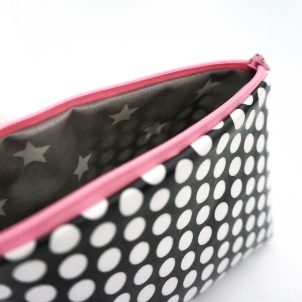 Kosmetiktasche, Schminktasche, Wachstuch, Fresh Dots, Black