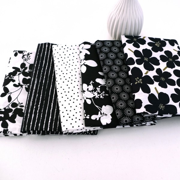 6 x Fat Quarter, Black&White Stoffpaket, Blüten, Kleckse, Linien, Baumwolle