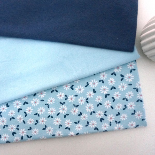 Stoffpaket Jersey, Streublumen, Uni Hellblau, Bündchen