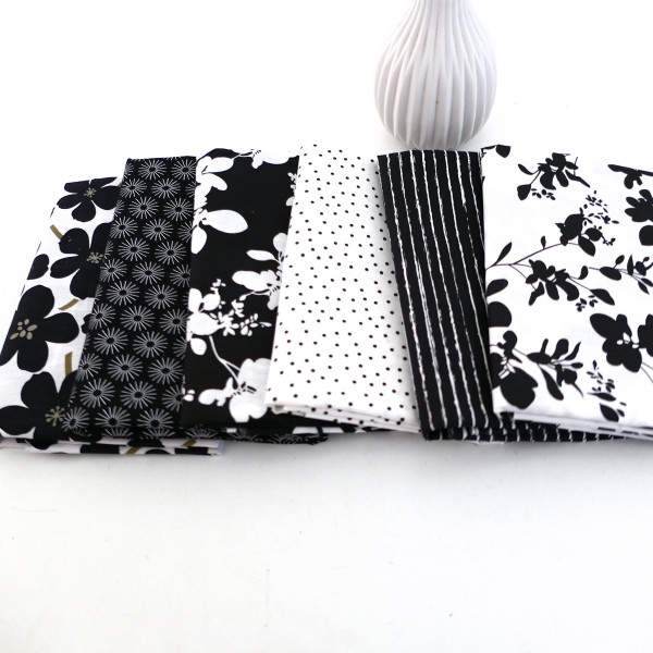 6 x Fat Quarter, Black&White Stoffpaket, Blüten, Kleckse, Linien, Baumwolle