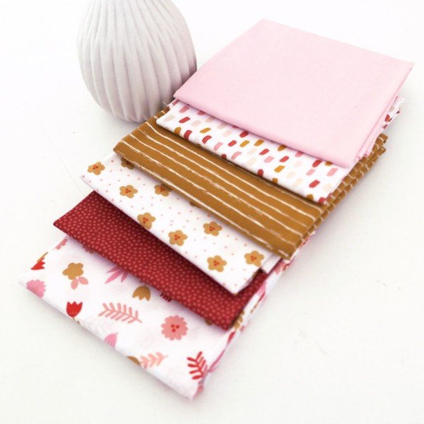 Stoffpaket Baumwolle, Fat Quarter, Blumen, Striche, Kleckse, Linien